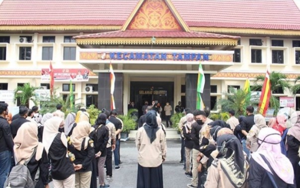 Bapenda kota Pekanbaru turunkan ratusan tim perkenalkan aplikasi SmartMapPBB pada Sabtu (20/6/2020).