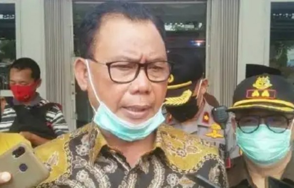 Bupati Rokan Hilir Terdaftar Jadi Pasien Covid-19 Bupati Rokan Hilir Terdaftar Jadi Pasien Covid-19