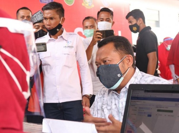 Bupati Kampar Gagal Dapat Vaksin di Hari Pertama Vaksinasi