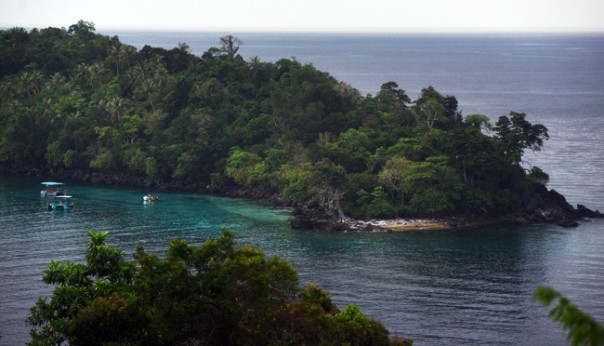 16 Pantai Terbaik di Indonesia dari Aceh hingga Papua 16 Pantai Terbaik di Indonesia dari Aceh hingga Papua