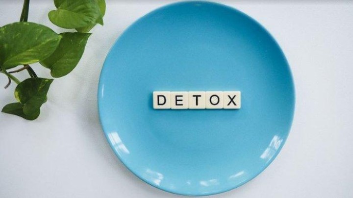 Kenali 6 Tanda Tubuh Kelebihan Sampah, dr. Zaidul Akbar Sarankan Detox dengan Puasa