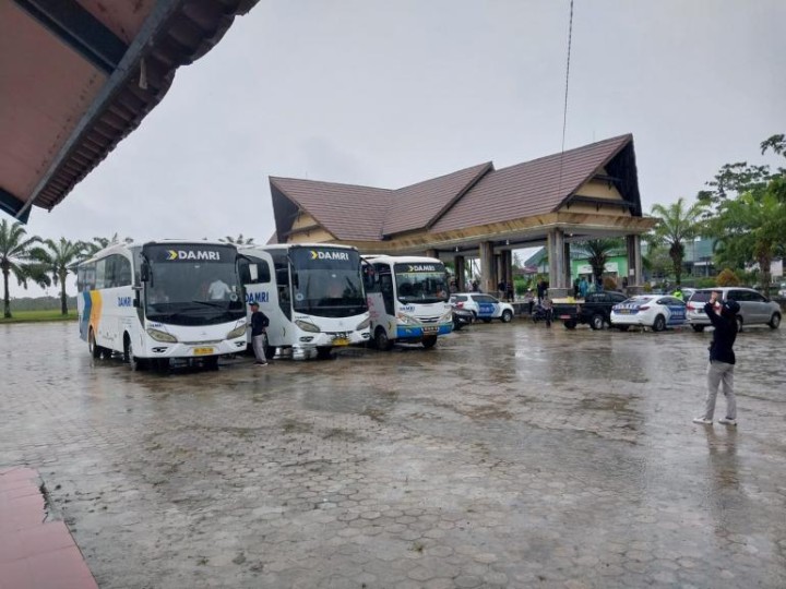 DAMRI Cabang Tanjung Selor Kerahkan 6 Armada Bus Mudik Gratis