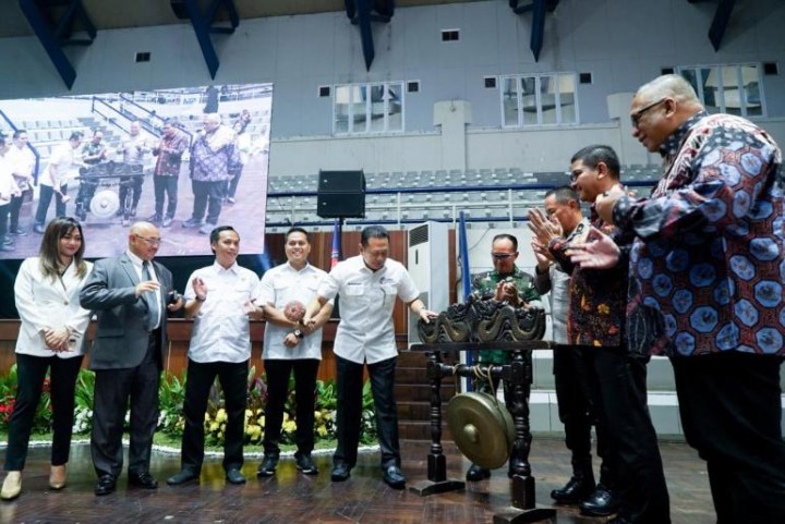 Buka Turnamen Robotika Piala Ketua MPR Bamsoet Dorong Peningkatan Prestasi Robotika Indonesia