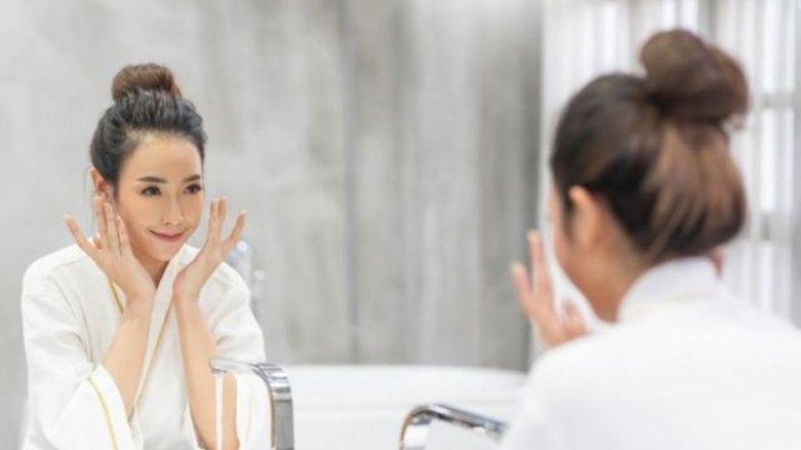 Dok, Seberapa Sering Pemilik Kulit Berminyak Harus Membersihkan Wajah?